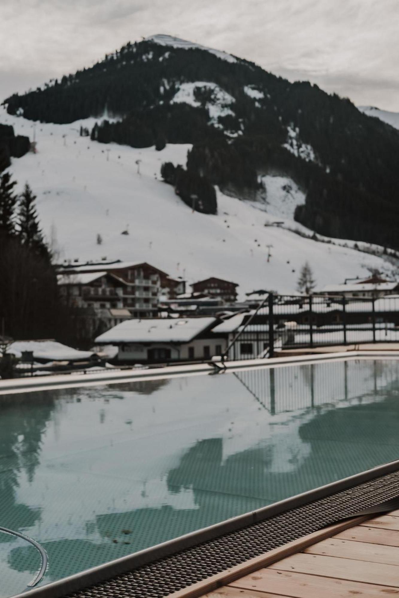 Alpen-Karawanserai Saalbach-Hinterglemm Exterior photo